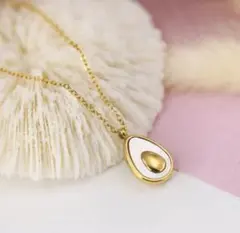 Item thumbnail for item 4c2e7a5f-febf-431b-8ed2-ee5136e7b7a8