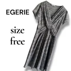 EGERIE ワンピース 総柄 カシュクール風 半袖 フレア レディースのサムネイル
