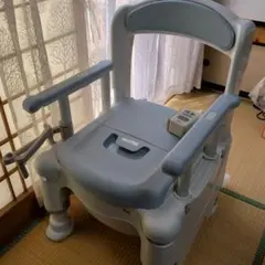 美品】ポータブルトイレ 安寿ジャスピタ 肘掛け高さ調整可 処理袋30袋