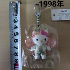 2026年最新】蝶々キティの人気アイテム - メルカリ