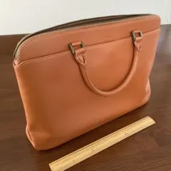 Item thumbnail for item 26839b07-2daf-47b2-9a97-155f72bd3edb