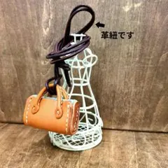 Item thumbnail for item 048aa0fb-3446-4307-9279-6673698056bc