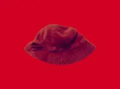 KANGOL英国王室御用達ワインレッド　リボン付き デザイン認証 秋冬帽子 美品