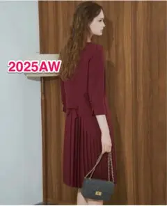 美品♡ストロベリーフィールズ　2025プリーツワンピース　グレー