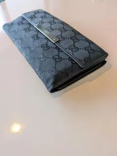 【美品】GUCCI グッチ 長財布 GGキャンバス ブラック シルバープレート
