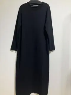 ZARA 黒 長袖ひざ丈ワンピース L