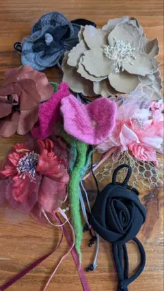 花モチーフコサージュ7点セット♪