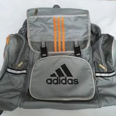 adidas バックパック グレー　リュック　登山　旅行　部活
