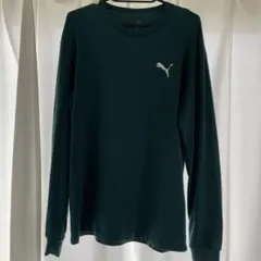 美品PUMA 長袖カットソー グリーン 77 バックプリントのサムネイル