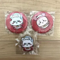 ちいかわレストラン　缶バッジ　アクリルスタンド　モモンガ　古本屋　3品セット