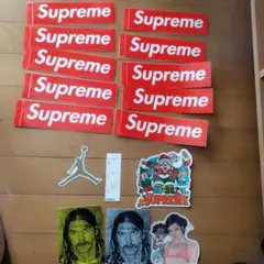 未使用　Supreme ステッカー　16枚セット まとめ売りのサムネイル