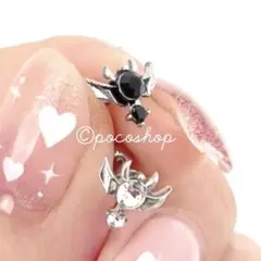 ミニデビル　軟骨ピアス　ホワイト　ボディピアス　ヘリックス