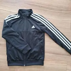 adidas 黒 ジャージ　上のみ　 130サイズ