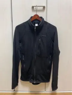 パタゴニア　R2フリース　ブラック