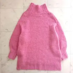 ガリャルダガランテ ネイビー　スタンドネックシャギーニット　ピンク