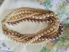 多層パール風ネックレス クリーム色・ブラウン