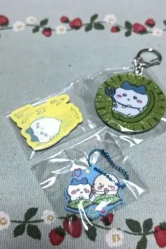 ハチワレとラッコのアクリルキーホルダーおまとめセット