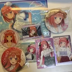 五等分の花嫁 中野五月 原画缶バッジ 3種セット - メルカリ