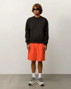 stussy 定番スウェット ブラックのサムネイル