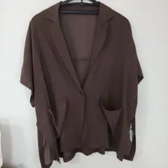 半袖シアーフォルムジャケット