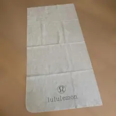 未使用　ルルレモン lululemon YOGA ヨガタオル　帯付きのサムネイル