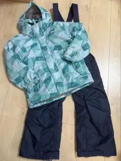 未使用✨pureconscious スキーウェア　スノボウェア　150 2025年最新】pureconsciousの人気アイテム - メルカリ