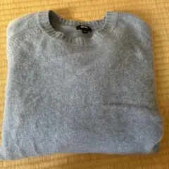ユニクロ ラムクルーネックセーター　水色