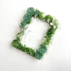 【No.340】ホイップデコ　トレカケース　硬質ケース　緑　薔薇　花　蝶