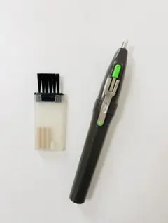 PLUS⭐︎本格派 電動消しゴム　替え消しゴム&ブラシ付きケースのサムネイル