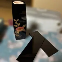 新品　黒い花柄の四角形花瓶