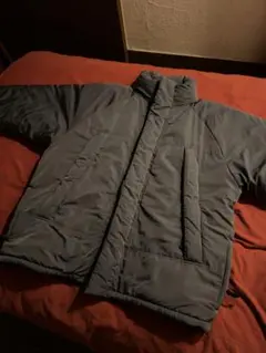 チャコールグレー　アウター