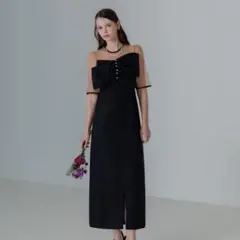 LEJA フロントプリーツシアースリーブ　Iラインドレス　ブラック　Mサイズ