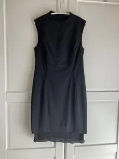 セオリー　ワンピース　膝丈　シンプル