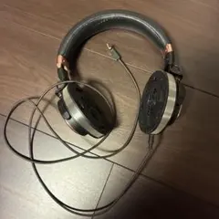 有線オーバーイヤーヘッドホン 40mmドライバージャンク