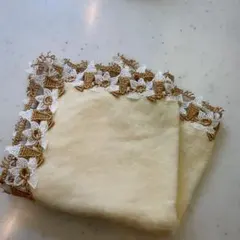 近沢レース　タオルハンカチ 　バニラ