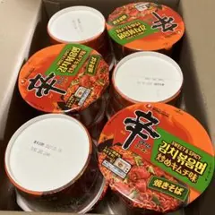 農心 辛ラーメン 焼きそば 炒めキムチ味 カップ麺　12個のサムネイル