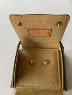 LOUIS VUITTON ピアスのサムネイル