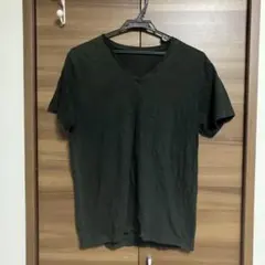 ブラック Vネック Tシャツ