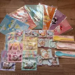 セブン限定　サンリオキャラクターズ　オリジナルグッズ　コンプ　セット