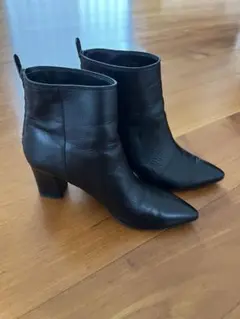 Item thumbnail for item 57ee74a9-fe2c-4421-821a-3c1a23689dbf