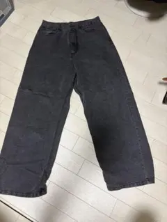 ブラックデニムワイドレッグパンツ