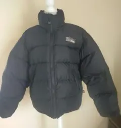 値下げしました! ファーストダウン リバーシブル ダウンジャケット ロゴ刺繍