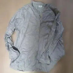 UNIQLO グレー ボタン付き長袖シャツ M
