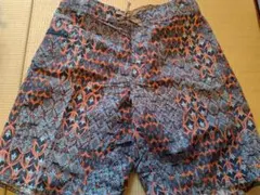 【新品未着用】Patagonia Wavefarer ショートパンツ 32