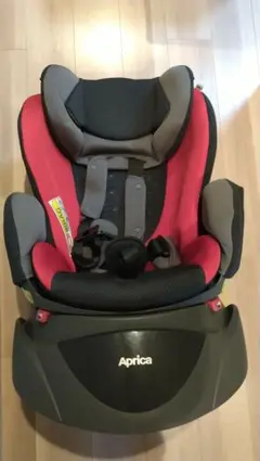 Aprica チャイルドシート
