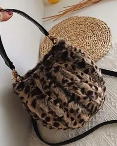 2way ミニバッグ ファー レオパード