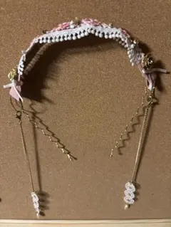 ハンドメイド／学生イベント用レースと花のカチューシャ