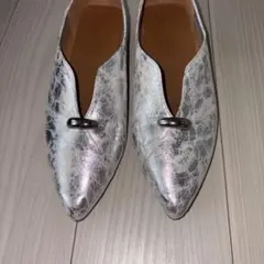 AuBANNISTER メタリック フラットシューズ 美品のサムネイル