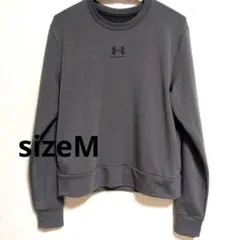 美品♥Under Armour ♥グレー トレーナー