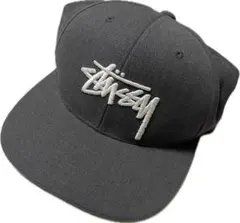 モ*シ様 Stussy グレー キャップ フリーサイズ